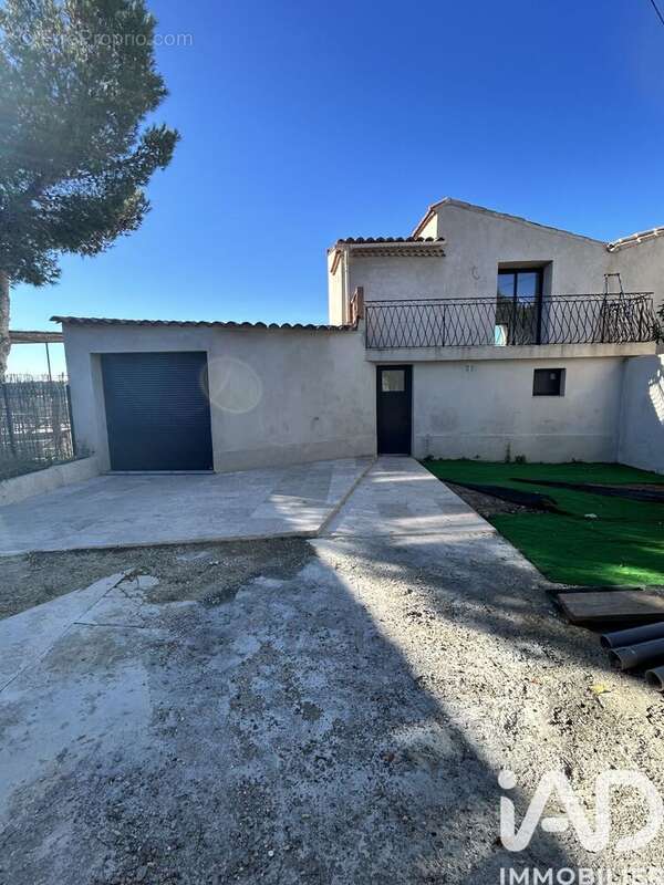 Photo 3 - Maison à VELAUX