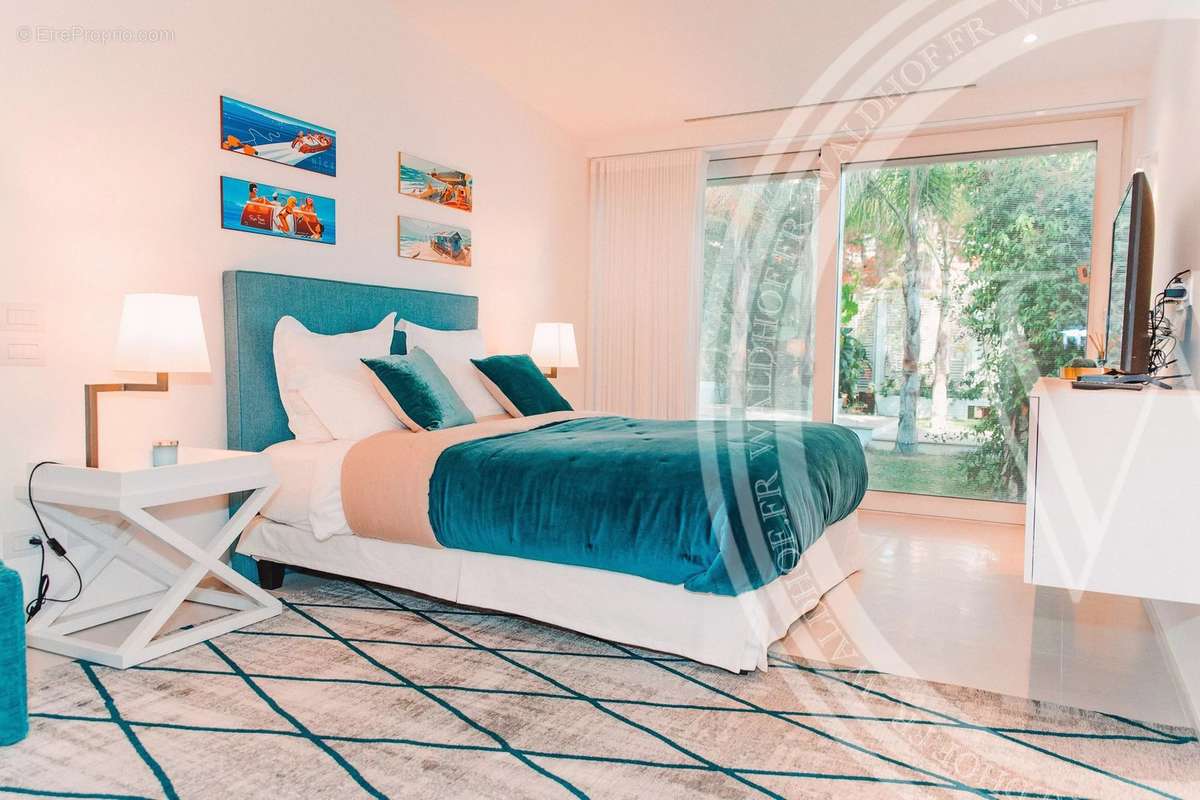 Maison à ROQUEBRUNE-CAP-MARTIN