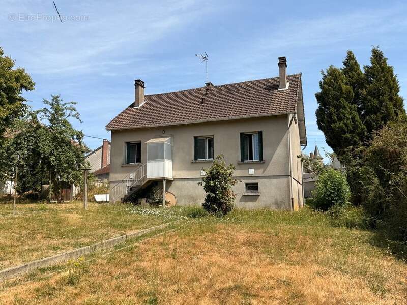 EN EXCLUSIVITE ! Pavillon de 95m² surélevé sur sous sol, rénové, sur terrain de 562m² 117 500 € - photo 18