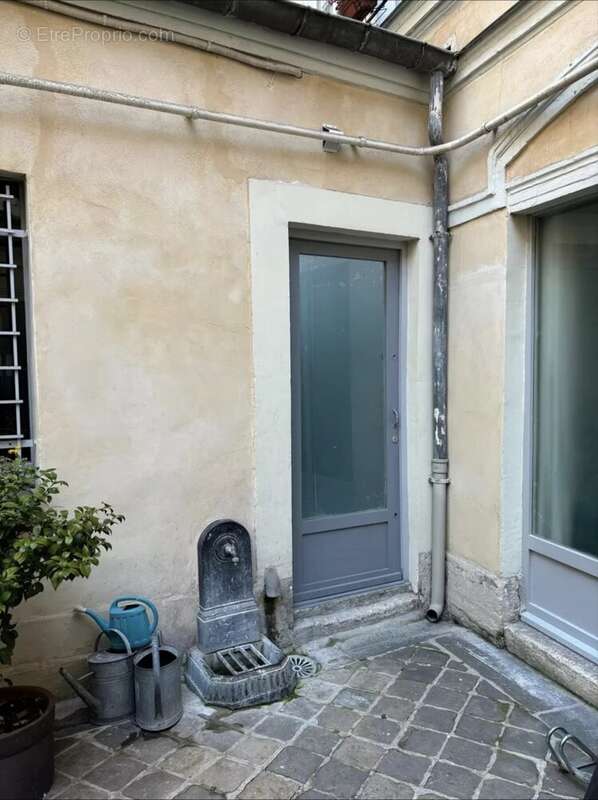 Commerce à PARIS-3E