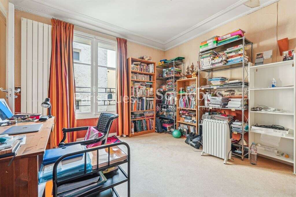 Maison à NEUILLY-SUR-SEINE