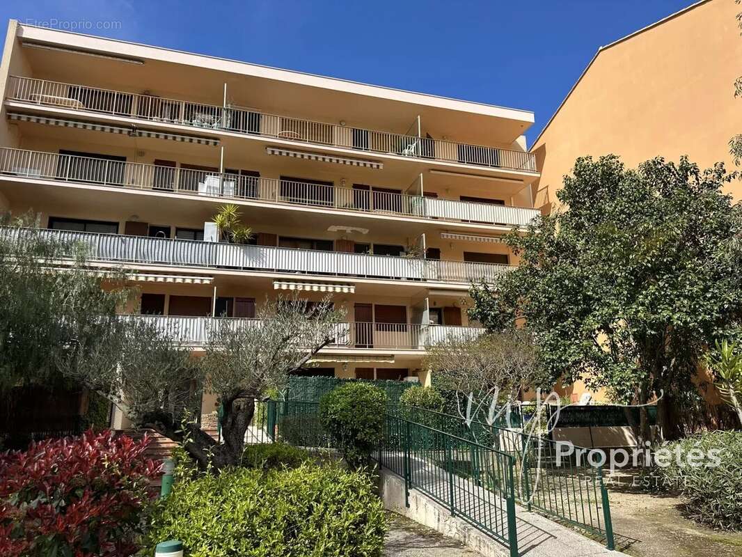 Appartement à CAVALAIRE-SUR-MER