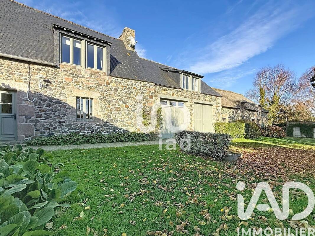 Photo 1 - Maison à HENANBIHEN