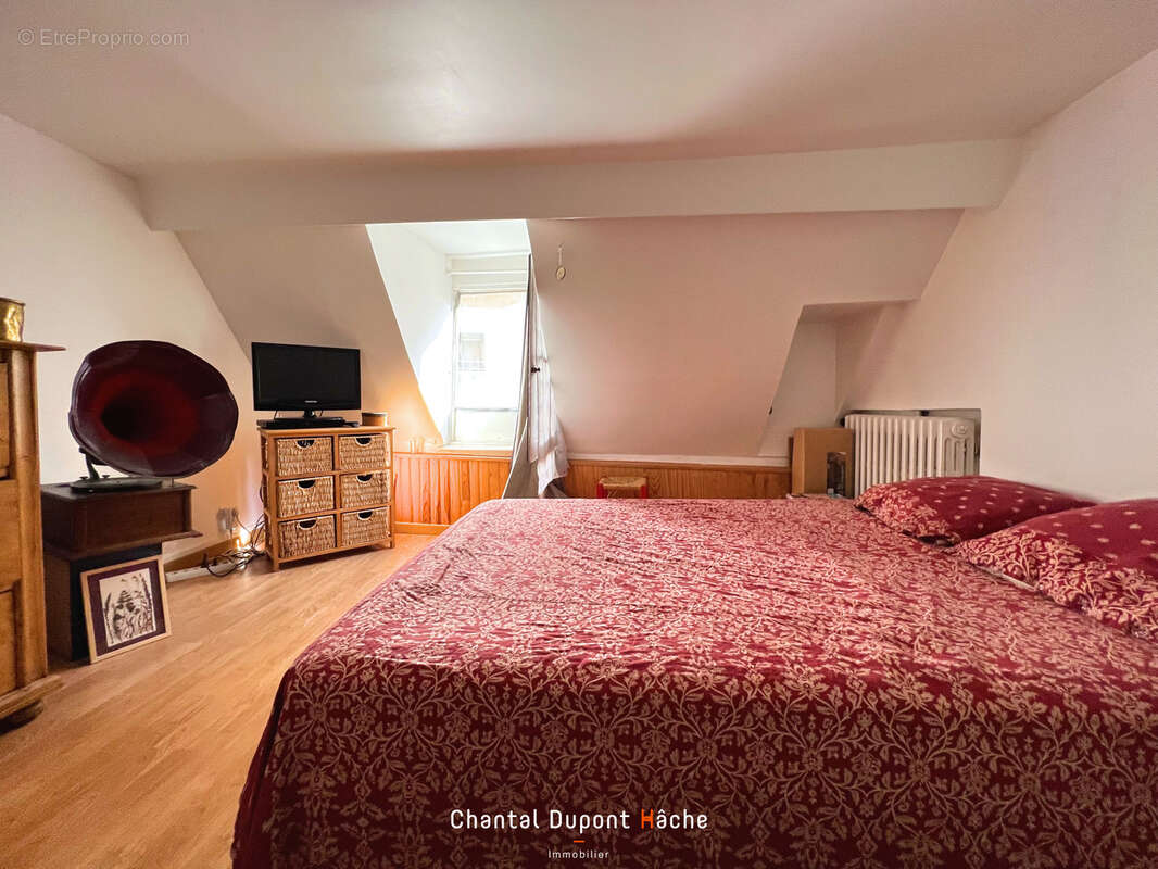Maison à CHARTRES