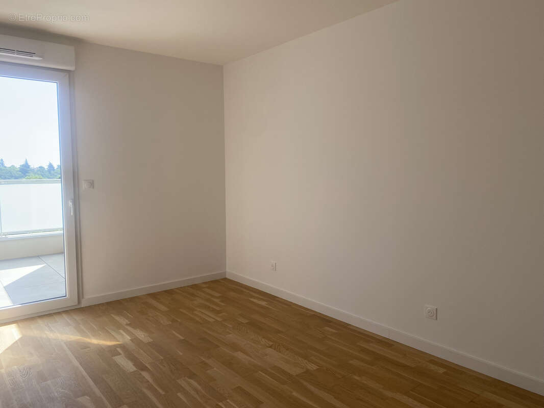 Appartement à CHAMPAGNE-AU-MONT-D'OR