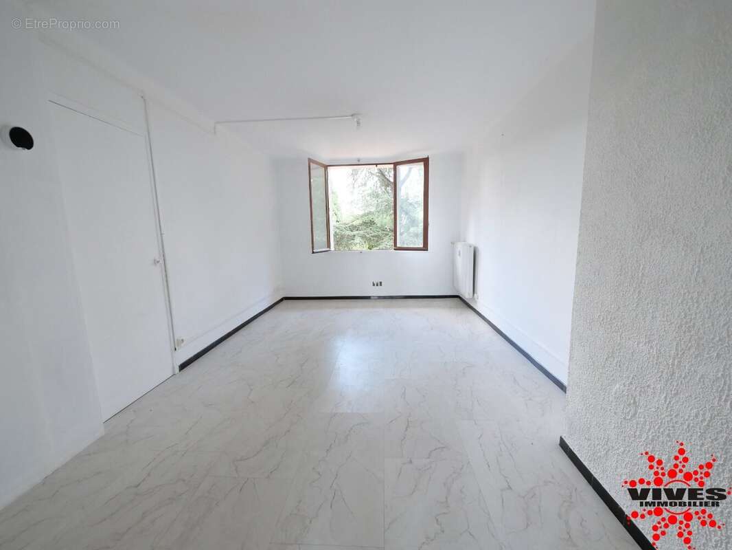 Appartement F3 avec parking secteur Carré d'Hort - photo 9