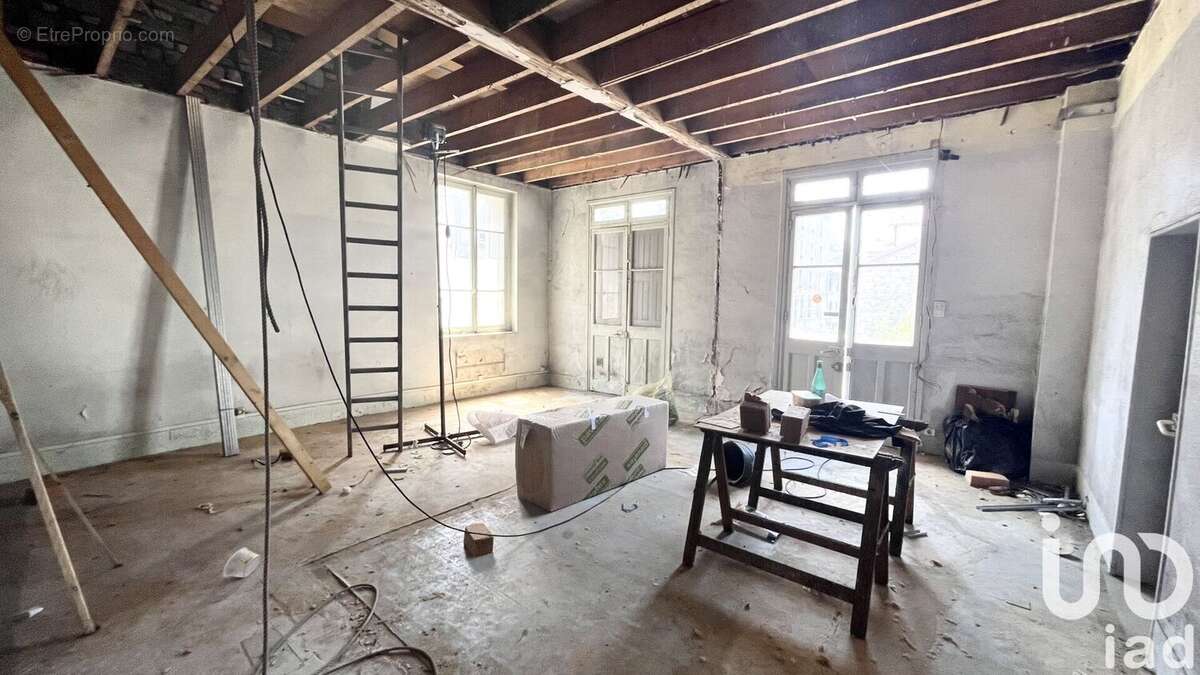 Photo 4 - Parking à SAINT-ETIENNE