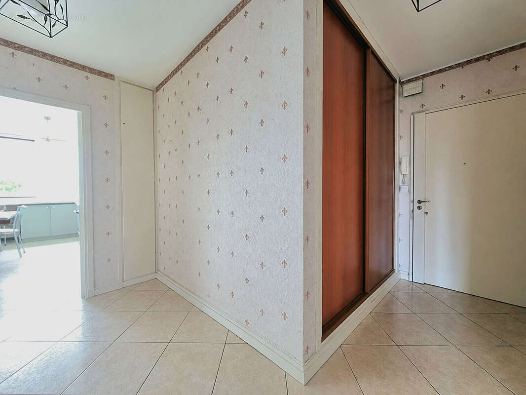 Appartement à FONTENAY-SOUS-BOIS