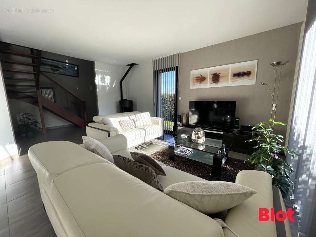 Maison à SAINT-GREGOIRE