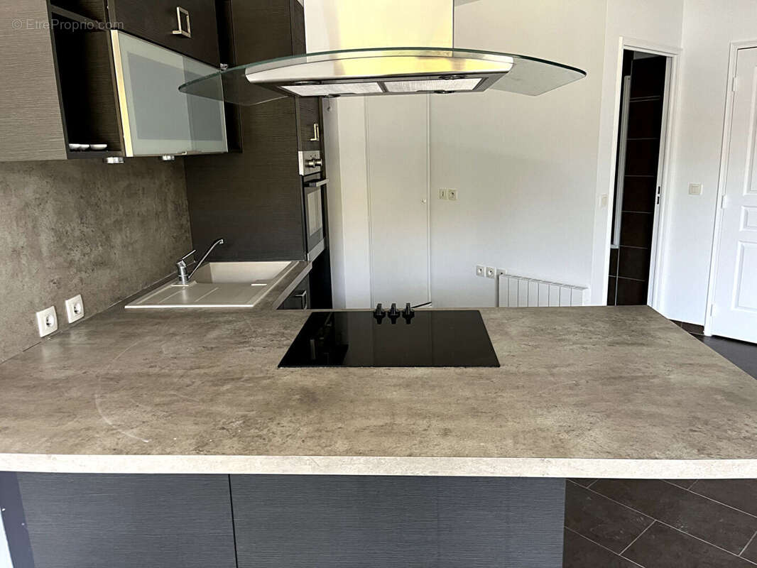 Appartement à LE PLESSIS-ROBINSON