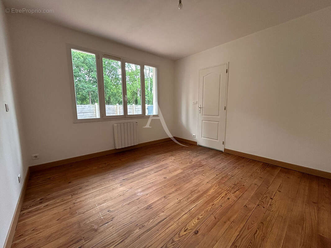 Maison Saint Medard En Jalles 4 pièce(s) 92 m2 - photo 4
