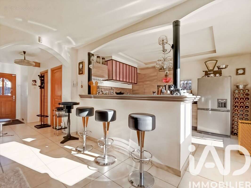 Maison 158 m² à Champigny-Sur-Marne  - photo 6