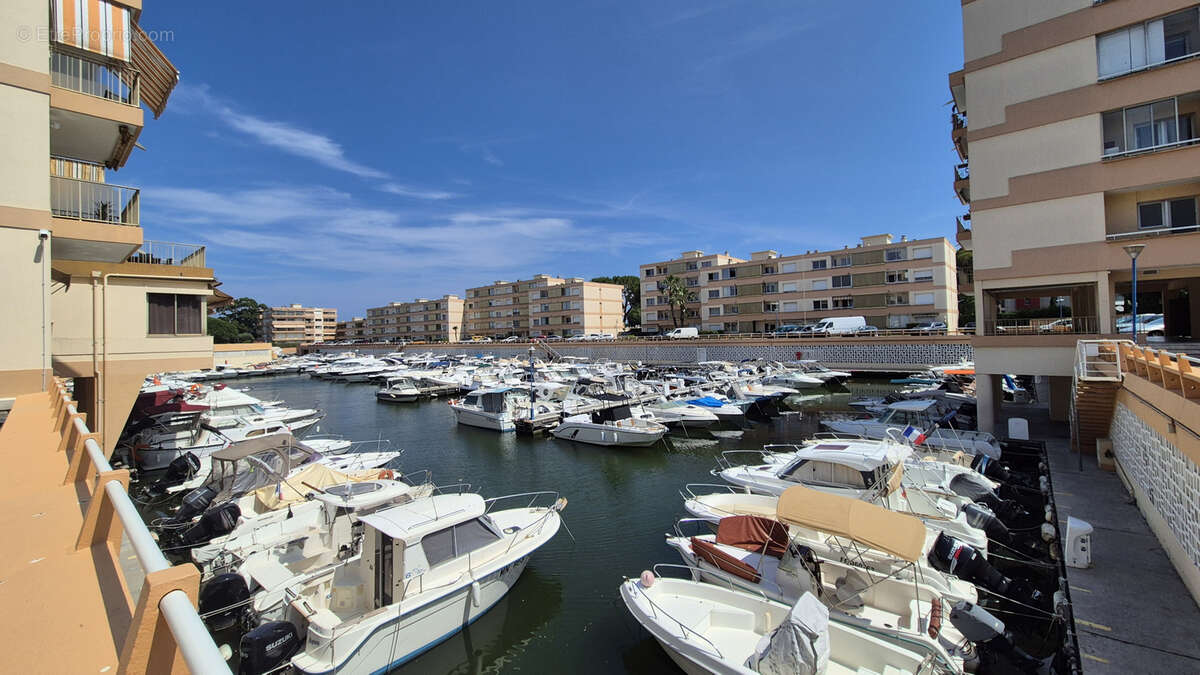 Appartement à MANDELIEU-LA-NAPOULE