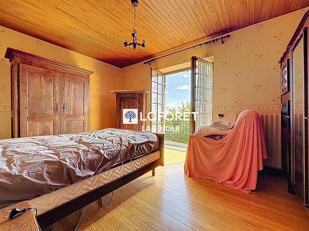 Maison à SAINT-HIPPOLYTE