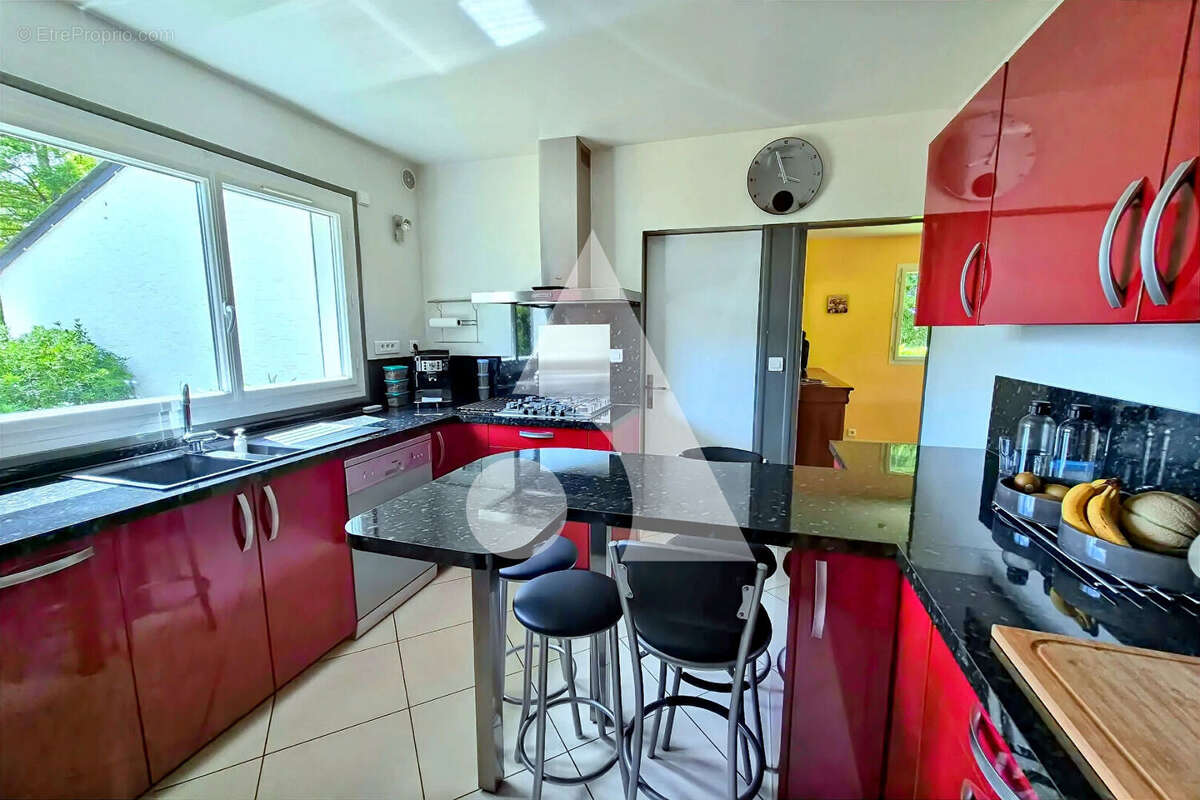 Maison  8 pièce(s) 140 m2 - photo 3