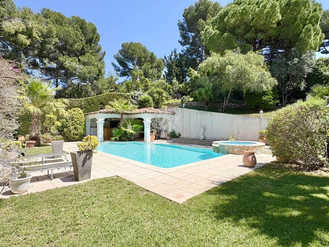Maison à SANARY-SUR-MER