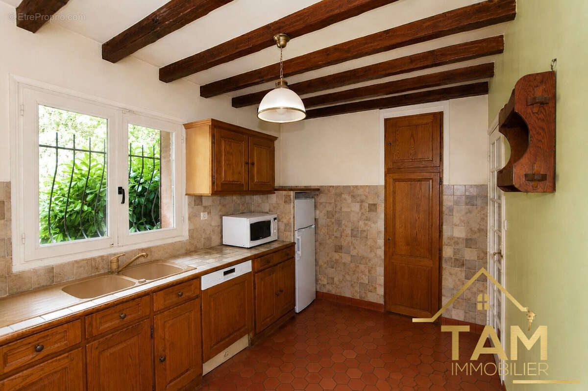 Maison 101 m² à Saint-Cyr-L'ecole  - photo 5
