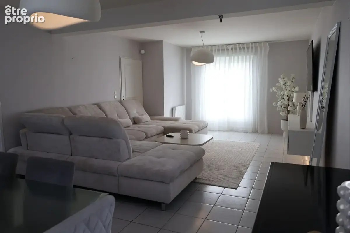 Maison 93 m² à Checy  - photo 7