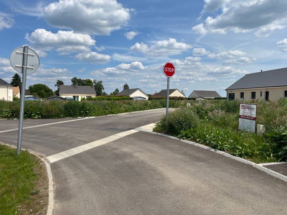 Terrain à VRAIVILLE
