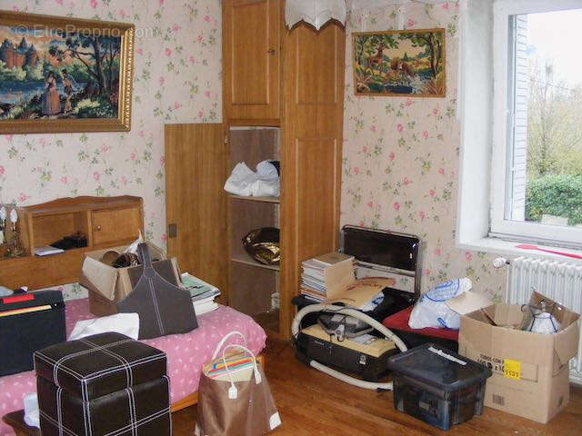 Maison à SAINT-CHRISTOPHE-EN-BRIONNAIS