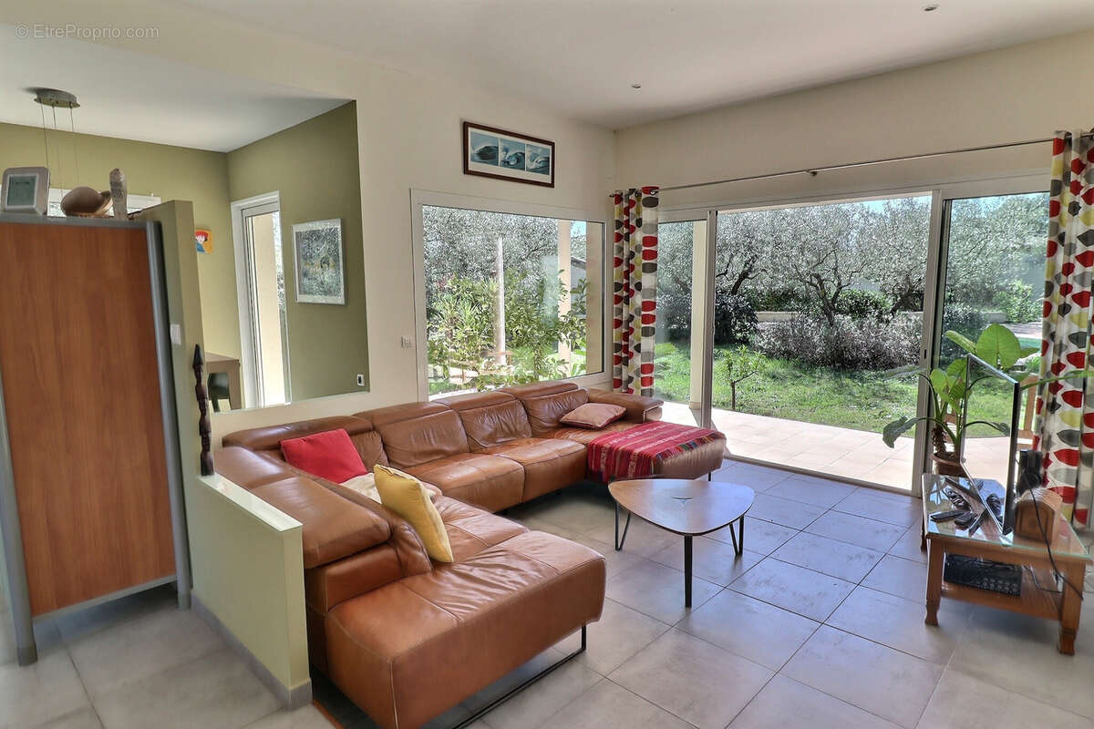 Maison à SAINT-DREZERY