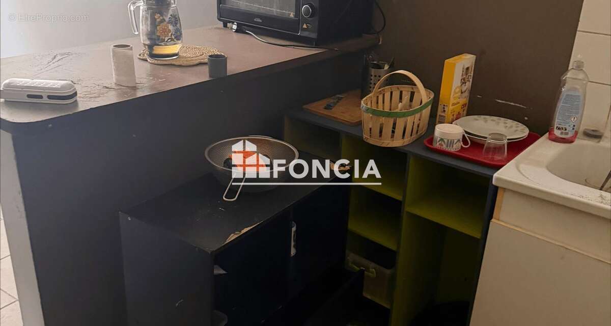 Appartement à MARSEILLE-1E