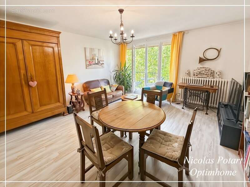 Appartement à COMPIEGNE