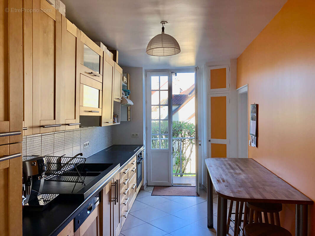 Maison à JOUY-EN-JOSAS