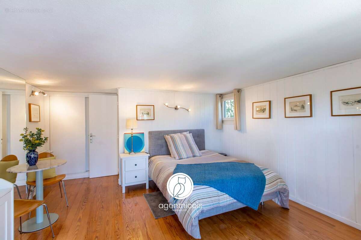 Maison à SAINT-JEANNET