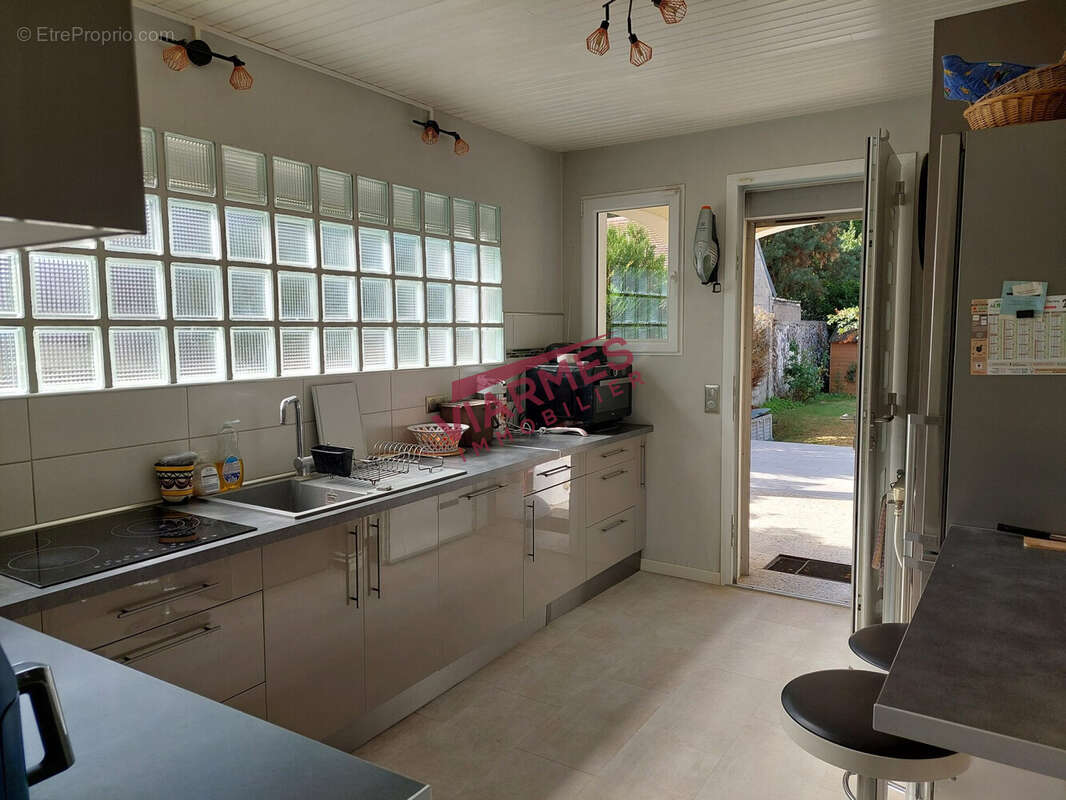 Maison à SAINT-MARTIN-DU-TERTRE