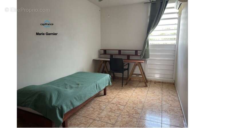 Appartement à LES ABYMES