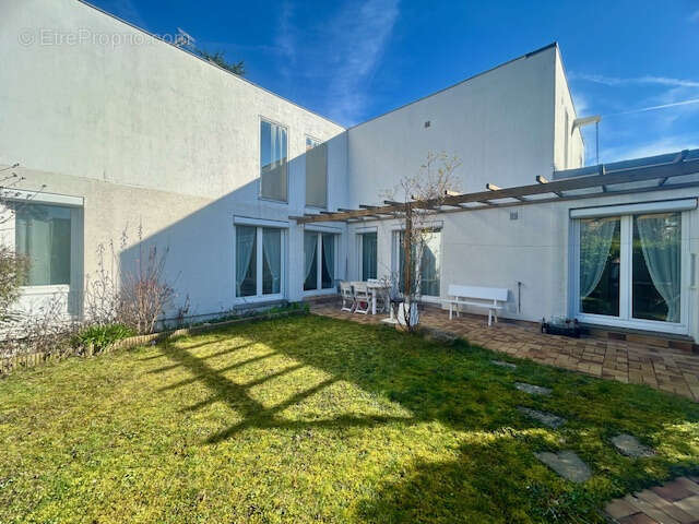 Maison à SAINT-MICHEL-SUR-ORGE