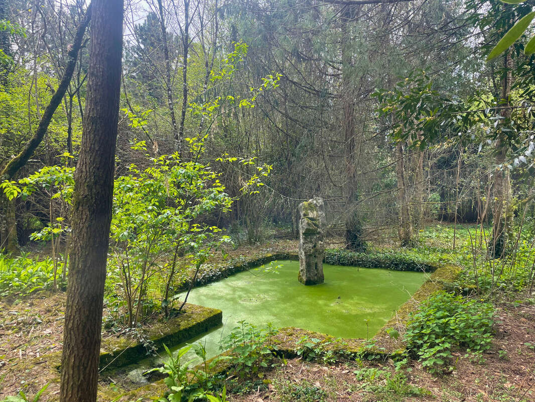 Maison à CHERVES-RICHEMONT