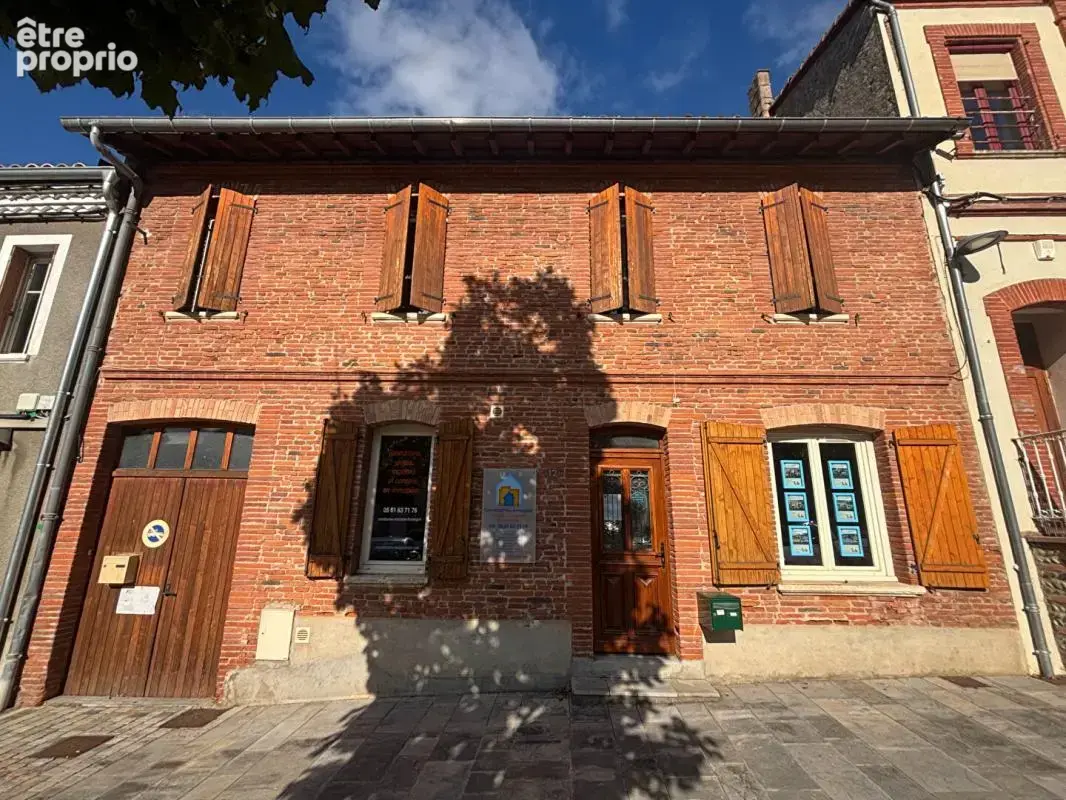 Maison à CORNEBARRIEU