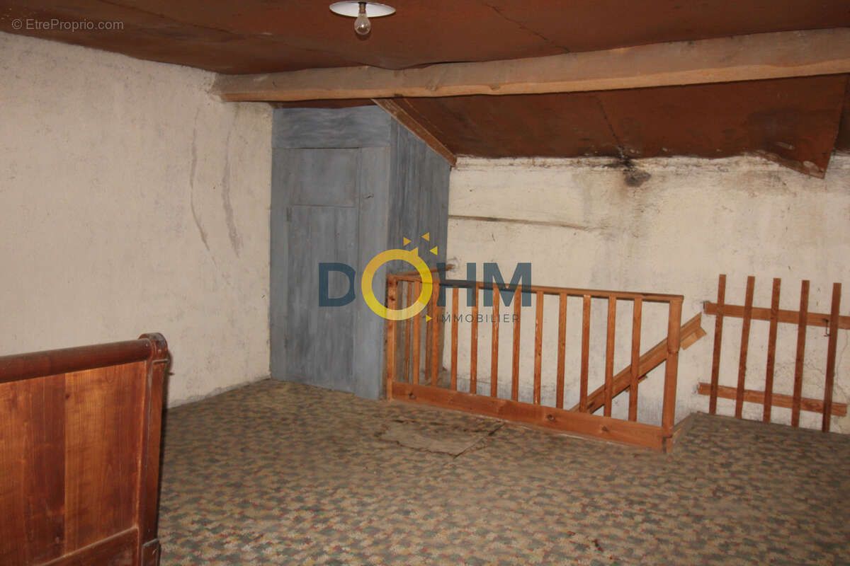 A vendre 2 maisons  a restaurer a saint-martin des olmes - photo 14