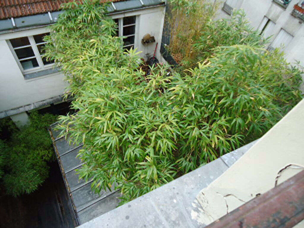 Appartement à PARIS-10E