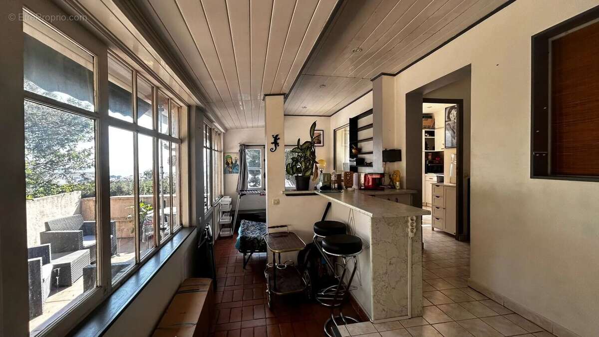 A vendre - Cannes - Vue mer   Appartement  2/3 pièces de 62 m²  + Terrasse de 15 m² + Jardin - photo 16