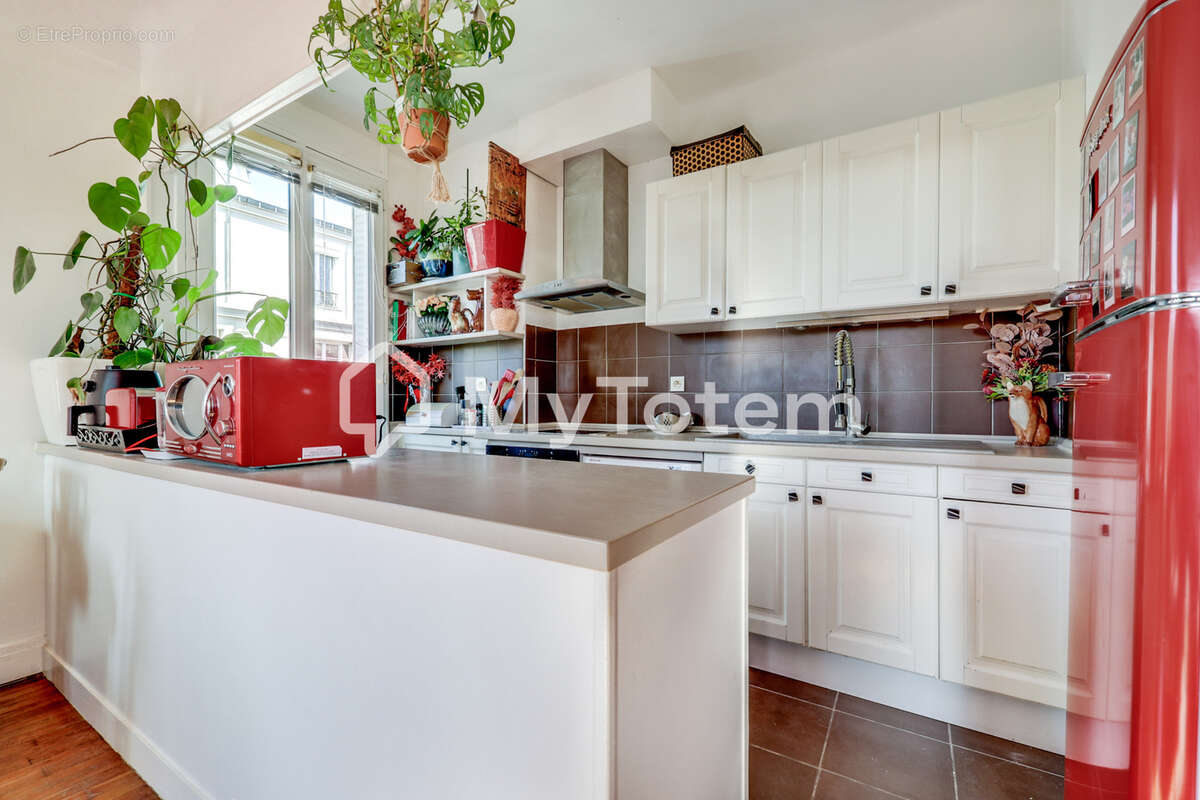 Appartement à CLICHY