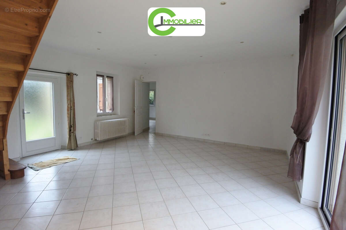 Maison à LA FERTE-BERNARD