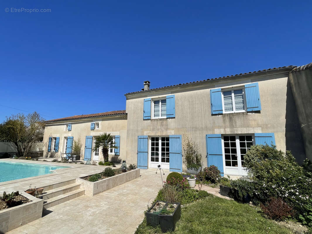 Maison à LE SEURE