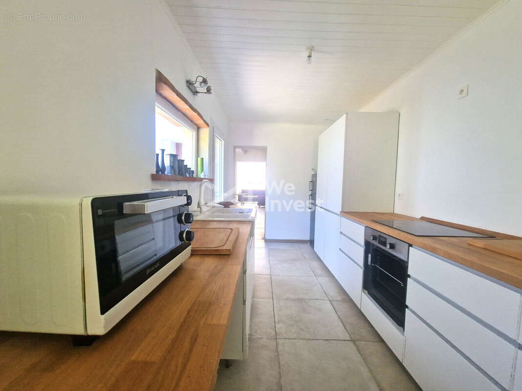 Cuisine  - Maison à CASTELSARRASIN