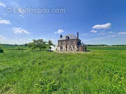 Maison à SAINT-LEGER-DE-ROTES