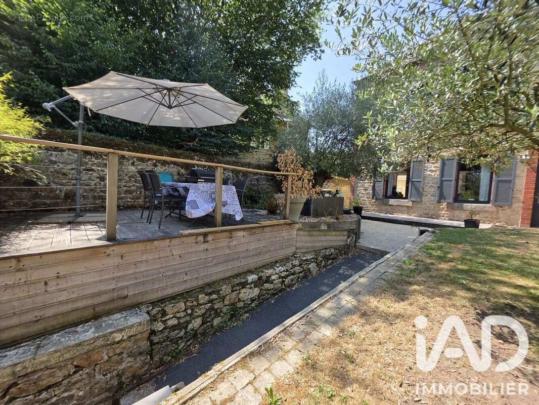 Maison 155 m² à Guingamp  - photo 3