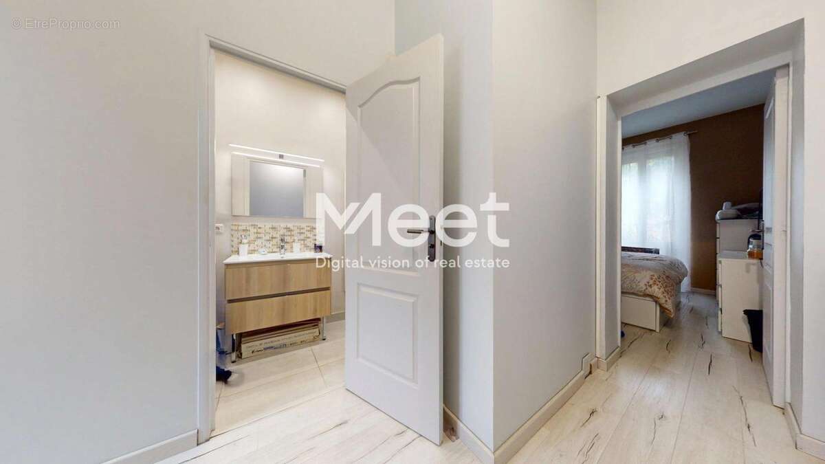 Appartement à IVRY-SUR-SEINE