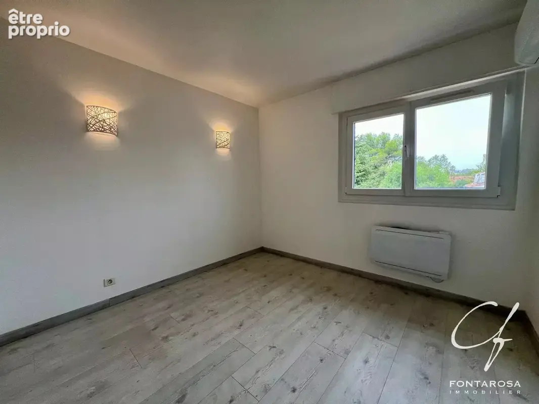 Appartement 3  pièces FRÉJUS - photo 5