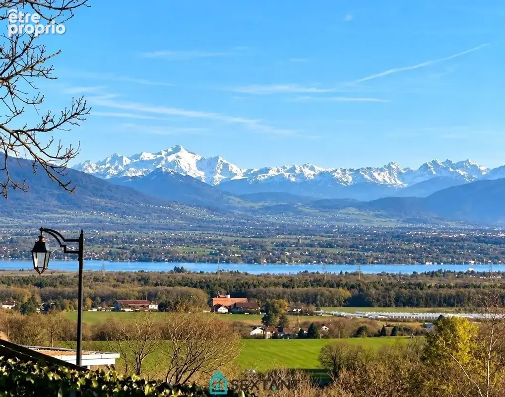Villa 5 pièces de 130 m² avec vue exceptionnelle sur le Mont-Blanc - 01220 - Grilly - 875.000  - photo 9