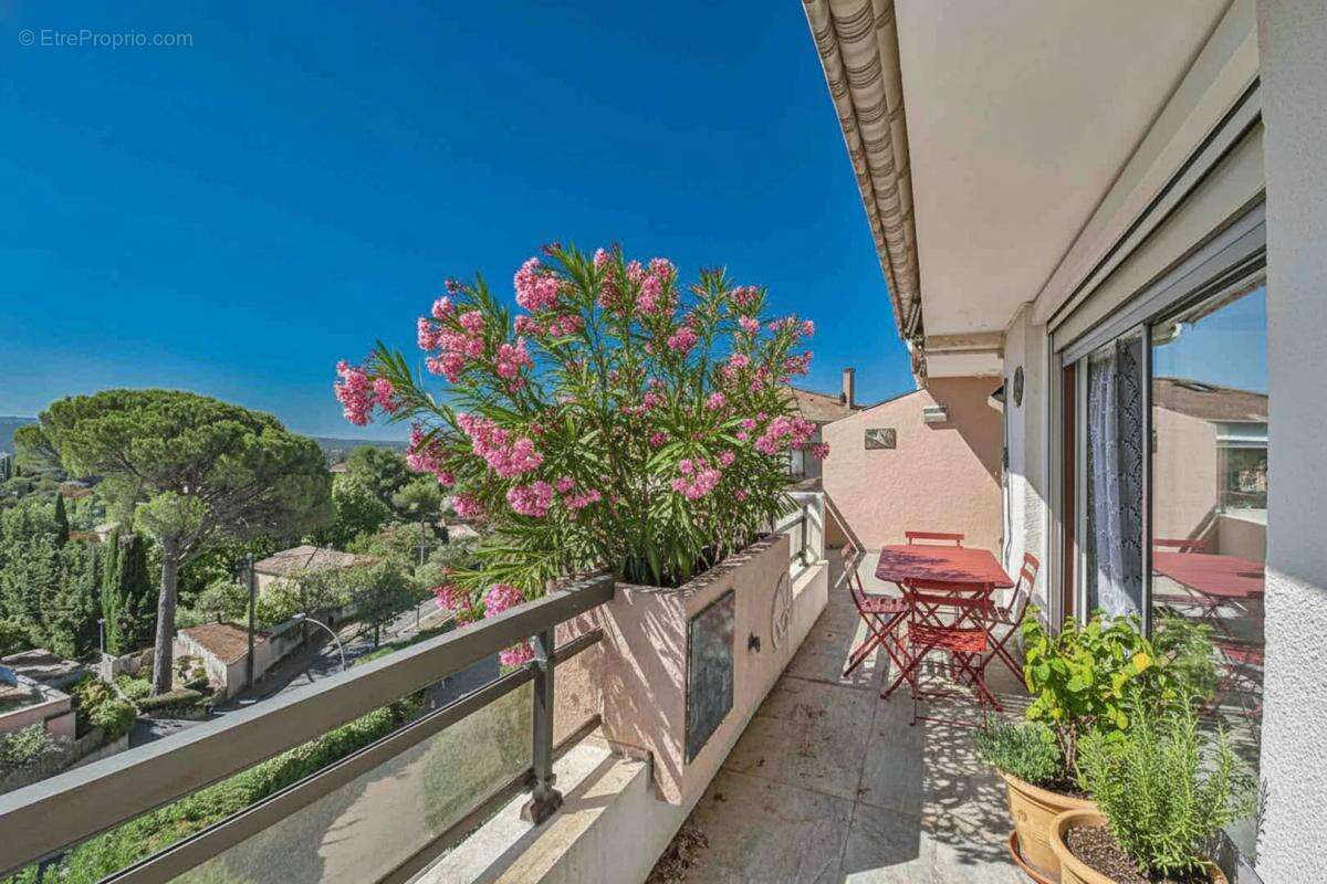 Appartement à AIX-EN-PROVENCE