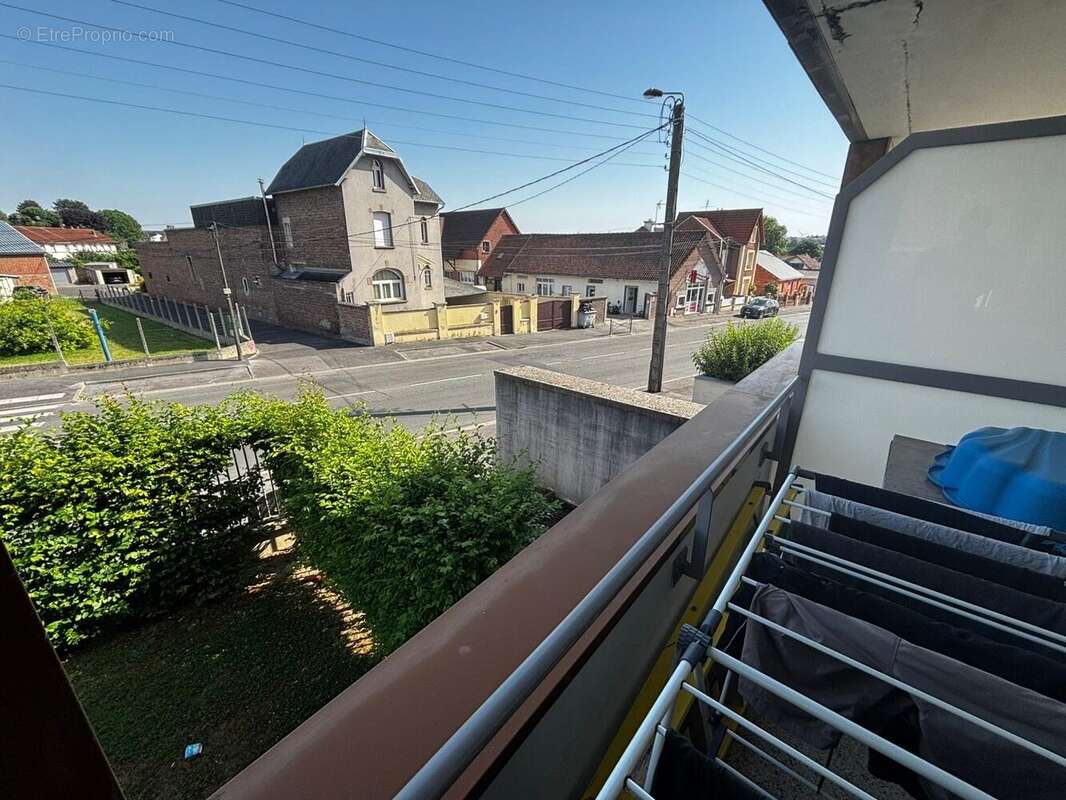 Appartement 41 m² à Saint-Quentin  - photo 2