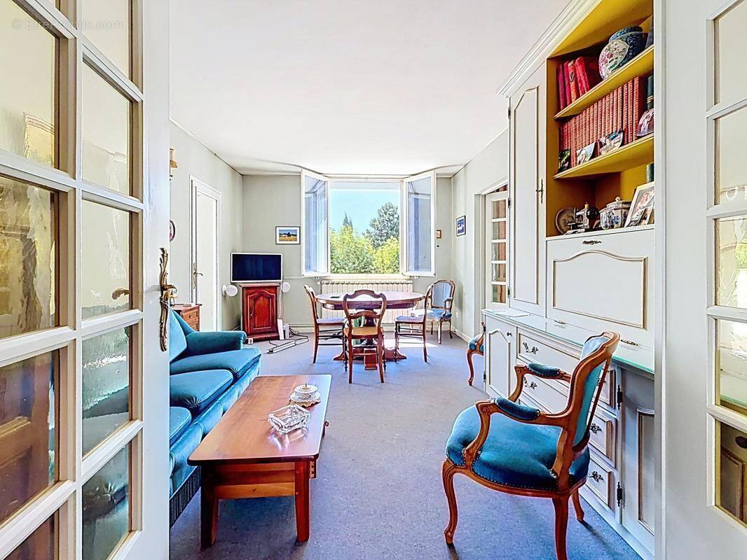 Appartement à BOURG-LES-VALENCE