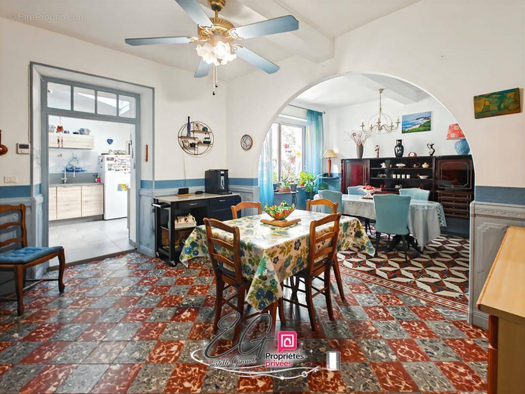 Maison à CAUNES-MINERVOIS